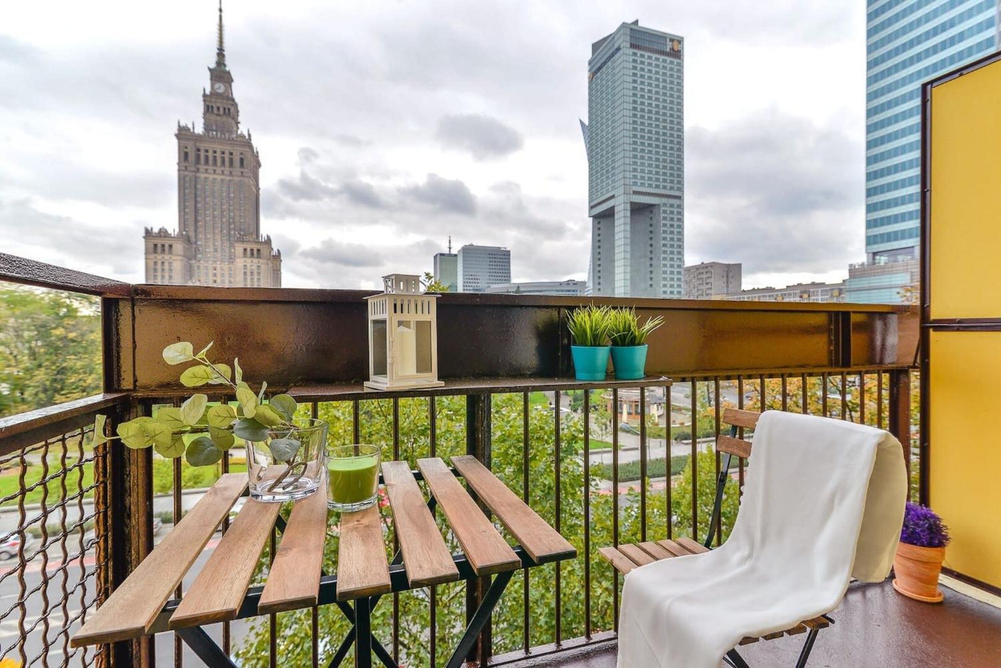Cozy Apartment With Balcony - Palace Of Culture By Rent Like Home Varşova Dış mekan fotoğraf